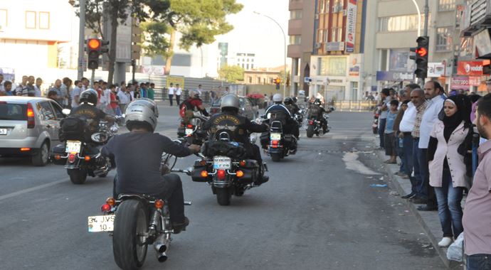 Motorcular Şanlıurfa'da buluştu Motorcular Şanlıurfa'da buluştu