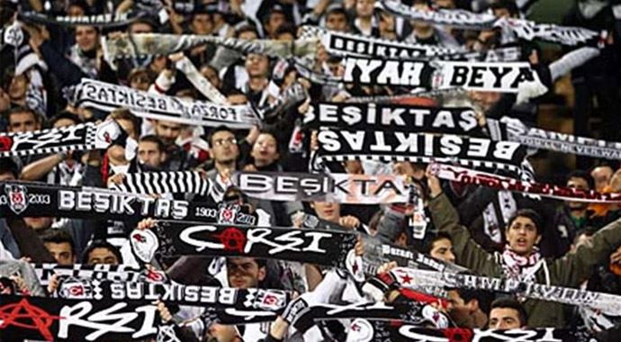 Siyah-Beyazlı taraftarlar rekor peşinde Siyah-Beyazlı taraftarlar rekor peşinde