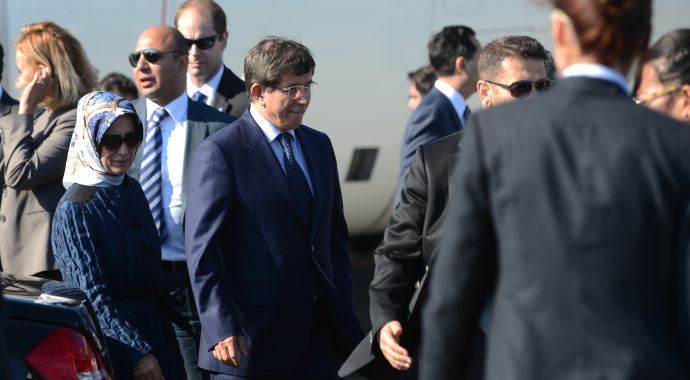 Ahmet Davutoğlu Suriye heyetiyle görüştü