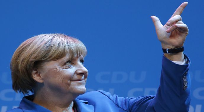 Almanya seçimini yaptı, sandıktan yine Merkel çıktı Almanya seçimini yaptı, sandıktan yine Merkel çıktı