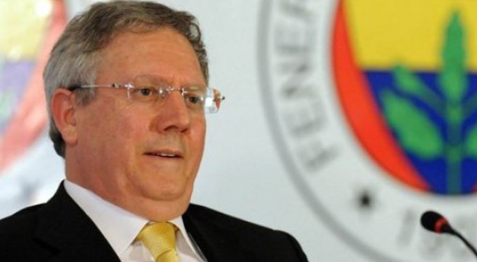 Aziz Yıldırım'ın 3. kızı dünyaya geldi Aziz Yıldırım'ın 3. kızı dünyaya geldi