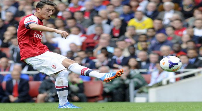 Arsene Wenger&#039;den Mesut Özil&#039;e, &#039;Tesadüf değil&#039;