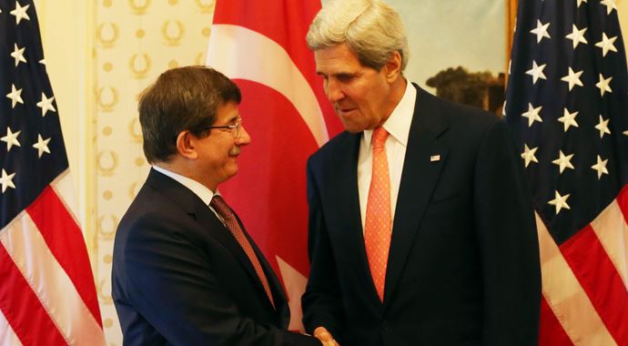 Davutoğlu'ndan insani trajediye vurgu