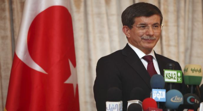 Ahmet Davutoğlu İran mevkidaşı ile görüştü Ahmet Davutoğlu İran mevkidaşı ile görüştü