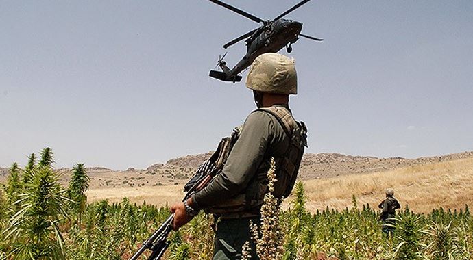 Lice'de hava destekli uyuşturucu operasyonu Lice'de hava destekli uyuşturucu operasyonu