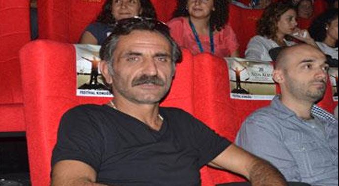 Memati alışveriş yaptı, film izledi Memati alışveriş yaptı, film izledi