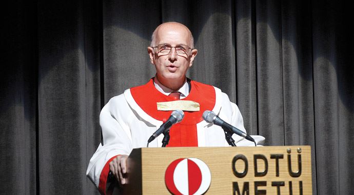 ODTÜ Rektörü eylemi savundu ODTÜ Rektörü eylemi savundu