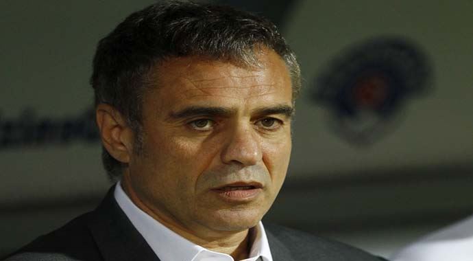 Taraftarlardan Ersun Yanal&#039;a, &#039;Yetmez ama evet&#039;