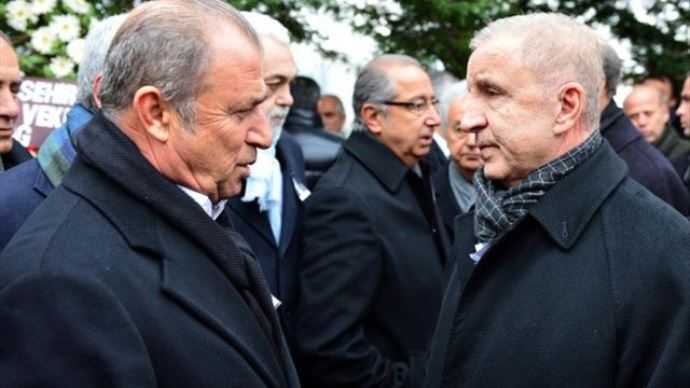 Fatih Terim Galatasaray'dan kopmak üzere, son söz Aysal'ın Fatih Terim Galatasaray'dan kopmak üzere, son söz Aysal'ın