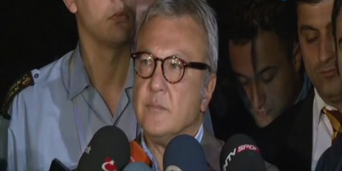 Galatasaray'ın Terim kararına teşekkür ve tebrik mesajları Galatasaray'ın Terim kararına teşekkür ve tebrik mesajları