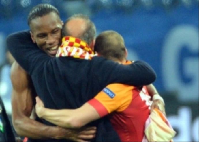 Galatasaray&#039;ın kalbinden Fatih Terim kararına ilk tepki