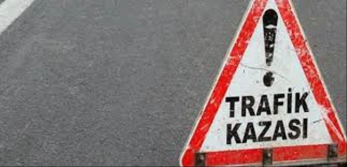 Manisa Soma'da trafik kazası, 5 yaralı Manisa Soma'da trafik kazası, 5 yaralı