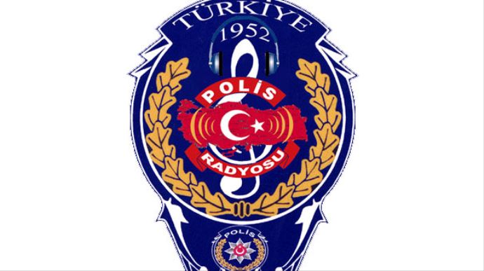 Hırsızlık yaptı, sevgilisiyle vedalaşırken yakalandı Hırsızlık yaptı, sevgilisiyle vedalaşırken yakalandı