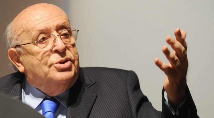 Süleyman Demirel hakkında suç duyurusu
