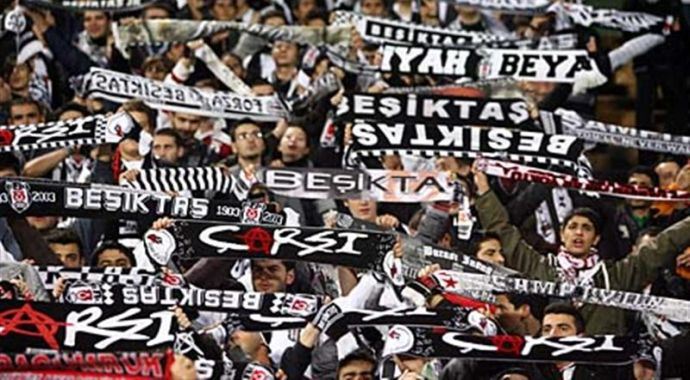 Beşiktaş taraftarı özür diledi