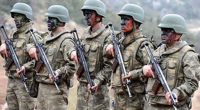 Sözleşmeli erlere Batı görevi Sözleşmeli erlere Batı görevi