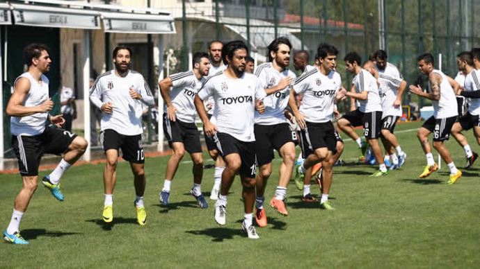 Beşiktaş&#039;ta sakatlardan iyi haber geldi