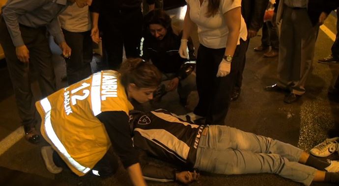 Taksim'de motosiklet kazası, 1 ölü, 1 yaralı Taksim'de motosiklet kazası, 1 ölü, 1 yaralı
