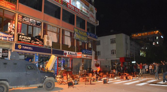 Tunceli'de bir tuhaf kavga Tunceli'de bir tuhaf kavga
