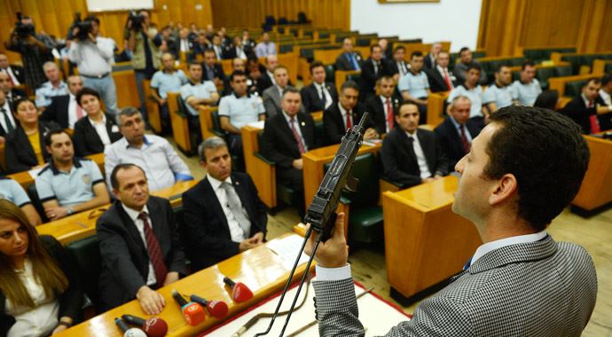 Meclis'te suikast eğitimi Meclis'te suikast eğitimi