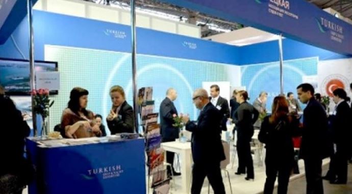 Türk gemiciler Rusya'ya demir attı 