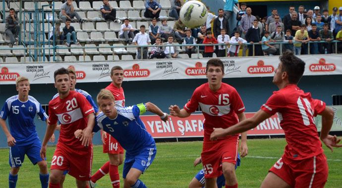 Milli Takım, hazırlık maçında Finlandiya'yı 2-0 yendi