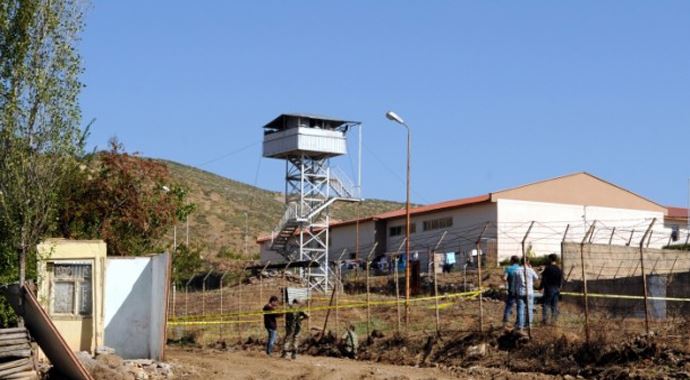 Bingöl'de 1'i müdür 5 kişi görevden alındı