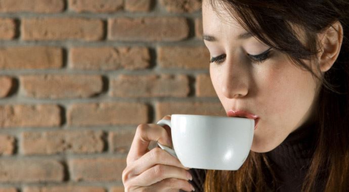 Sabahları kahve içmeden kendine gelemeyenler için kötü haber