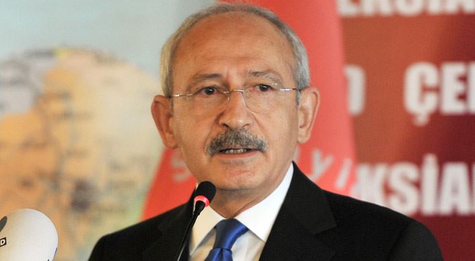 Kılıçdaroğlu, 'Çözüm sürecini bilen el kaldırsın' Kılıçdaroğlu, 'Çözüm sürecini bilen el kaldırsın'