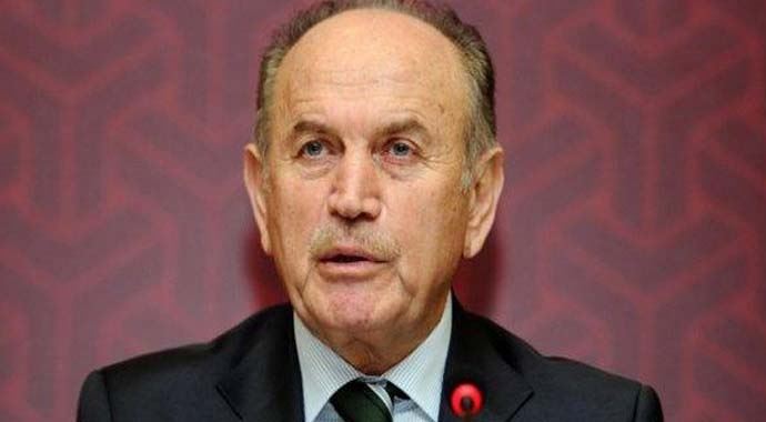 İBB Başkanı Kadir Topbaş'tan dev ilan İBB Başkanı Kadir Topbaş'tan dev ilan