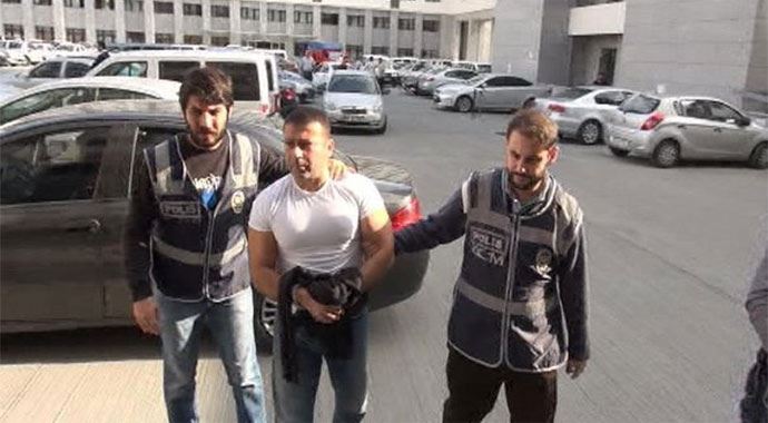 Çarşı'nın eski lideri Alen Markaryan gözaltına alındı Çarşı'nın eski lideri Alen Markaryan gözaltına alındı