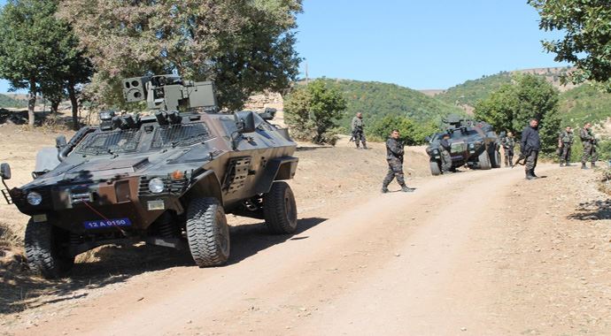 Firari PKK'lılar için 48 saat ek gözaltı Firari PKK'lılar için 48 saat ek gözaltı