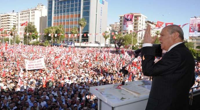 MHP'den 5 Ekim'de İstanbul'da 'Demokrasi' mitingi MHP'den 5 Ekim'de İstanbul'da 'Demokrasi' mitingi