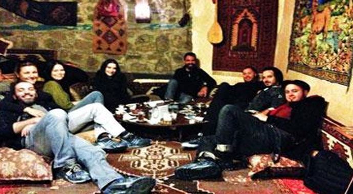 Sıla ve Model, Erzurum&#039;da çağ kebabı yediler