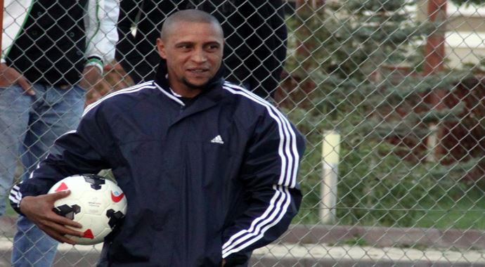 Robert Carlos, &#039;Artık galibiyetlere&#039;