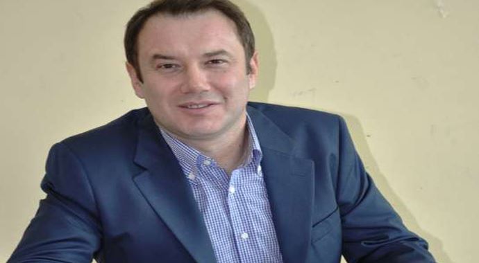 Ünlü oyuncu Şoray Uzun, üniversiteye hoca oldu Ünlü oyuncu Şoray Uzun, üniversiteye hoca oldu
