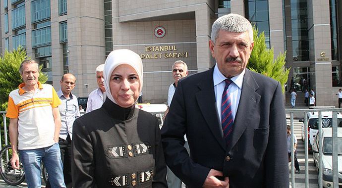 Merve Kavakçı Demirel'den şikayetçi oldu Merve Kavakçı Demirel'den şikayetçi oldu