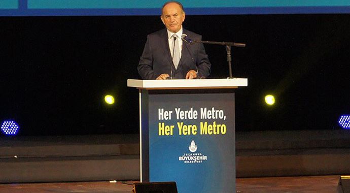 Topbaş, 'İstanbul'da metronun girmediği ilçe kalmayacak' Topbaş, 'İstanbul'da metronun girmediği ilçe kalmayacak'