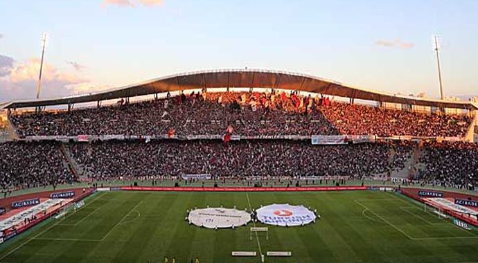 Beşiktaş, Olimpiyat Stadı&#039;nda devam etme kararı aldı