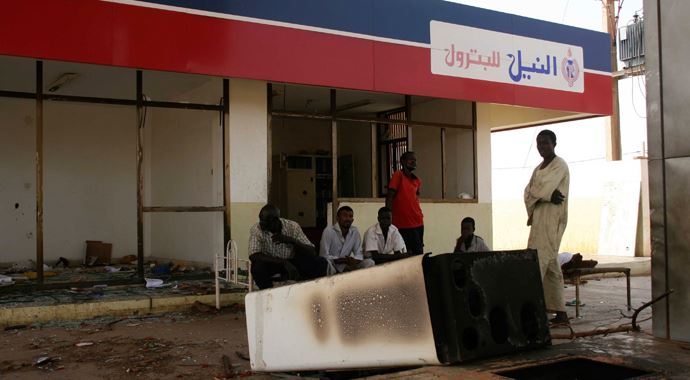 Sudan'daki akaryakıt protestolarında 8 ölü Sudan'daki akaryakıt protestolarında 8 ölü