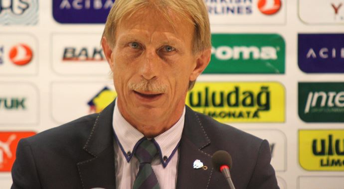 Daum'dan kritik Pinto yorumu Daum'dan kritik Pinto yorumu