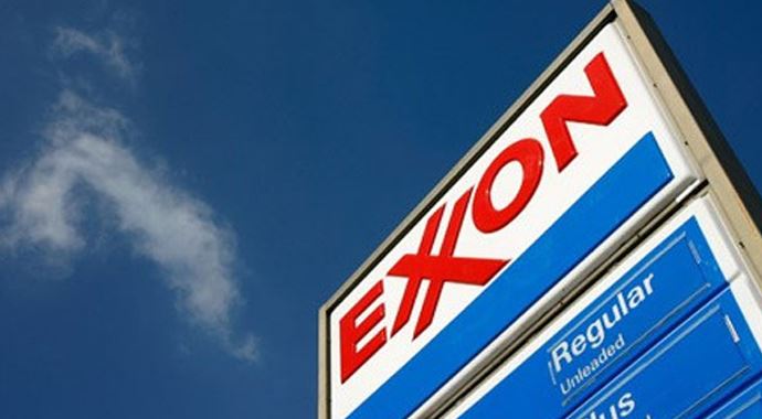 Petrol ararken balina öldürmüşler Petrol ararken balina öldürmüşler