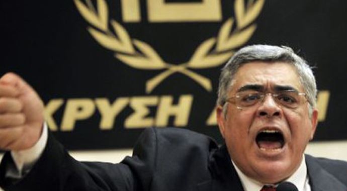 Altın Şafak Partisi'nin lideri tutuklandı Altın Şafak Partisi'nin lideri tutuklandı