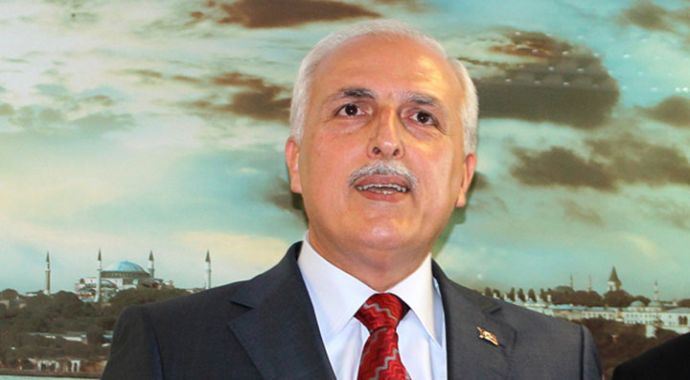 Vali Mutlu'yu duygulandıran Gezi Parkı şiiri Vali Mutlu'yu duygulandıran Gezi Parkı şiiri