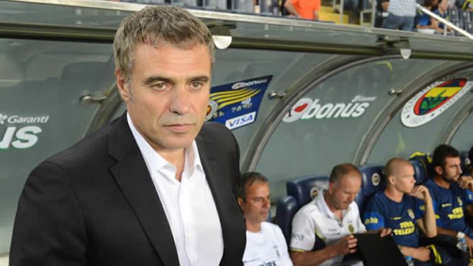 Ersun Yanal 4 futbolcuyu kadroya almadı
