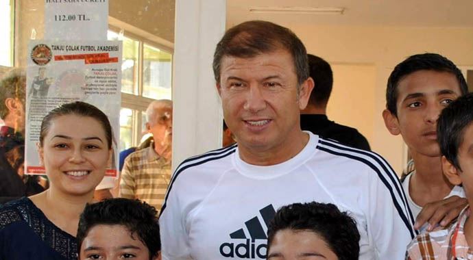 Tanju Çolak, &#039;Bir an önce bir teknik adam alın&#039;