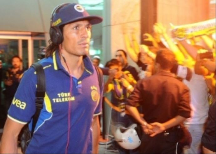 Fenerbahçe'ye Ankara'da coşkulu karşılama Fenerbahçe'ye Ankara'da coşkulu karşılama