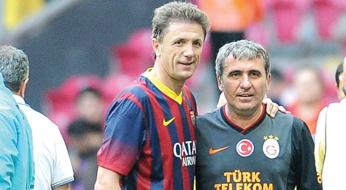 Veteranlar hâlâ aslan gibi 'Barca'yı devirdi, 1-0 Veteranlar hâlâ aslan gibi 'Barca'yı devirdi, 1-0