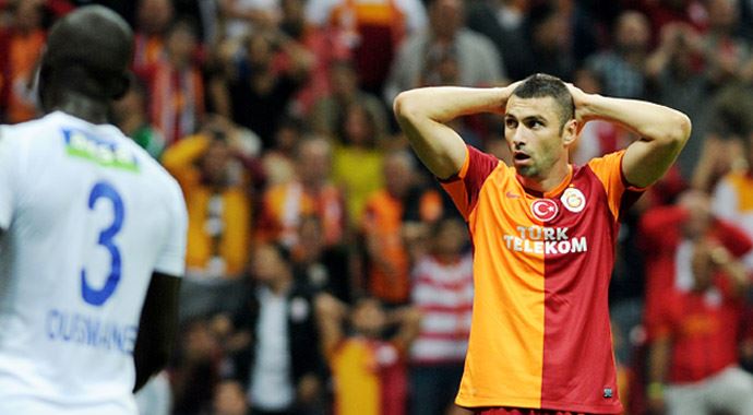 Galatasaray'da gol kaçırma rekoru kırdı, Eyvah Eyvah 4