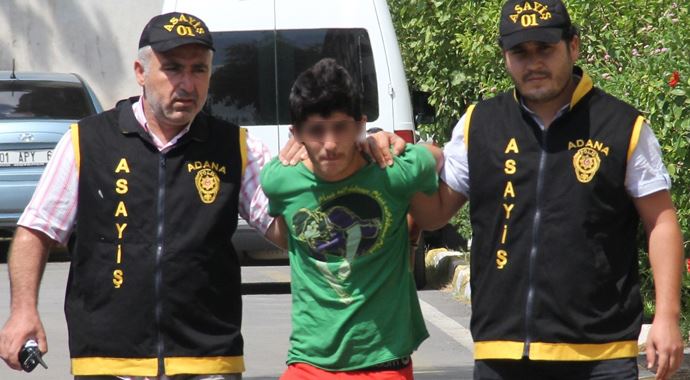 Yapacağı hırsızlığı Facebook'tan duyurdu Yapacağı hırsızlığı Facebook'tan duyurdu